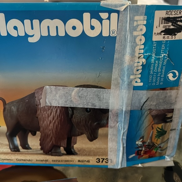 Playmobil set 3731 - complete Bison Hunter - Picture 3 of 9